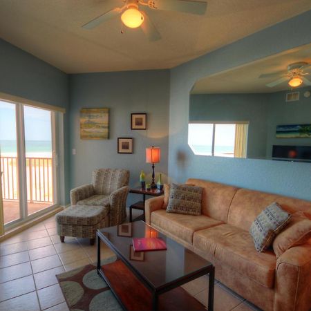 Surf Beach Resort By Sunsational Beach Rentals St. Pete Beach Room photo